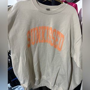 Ladies large sunkissed graphic sweatshirt
